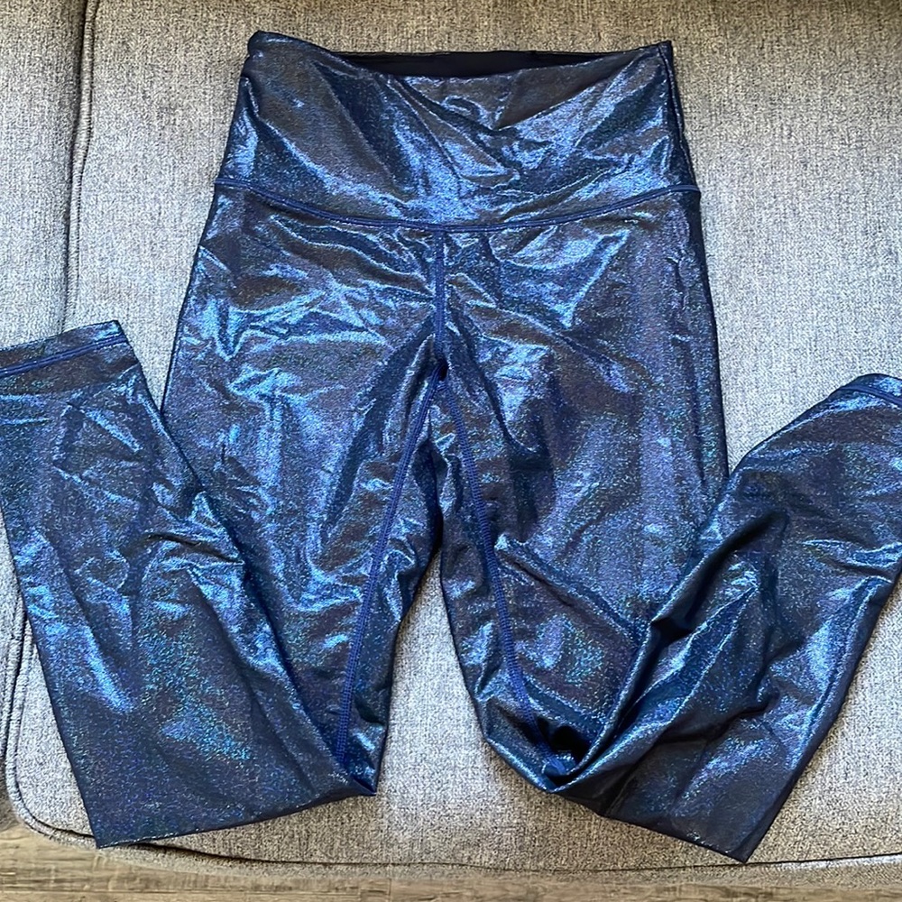 Black Shimmery Zyia Leggings